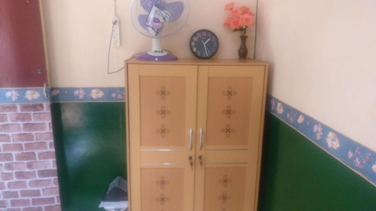 Homestay Arya Mangunan Бантул Екстер'єр фото